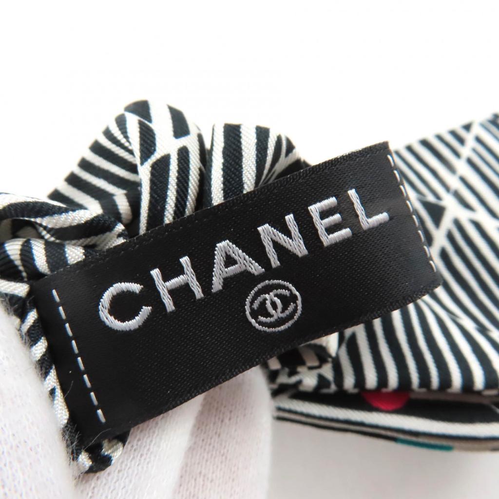 Excellent CHANEL COCO Mark Stripe Pattern Ribbon Scrunchie Multicolor silk Used