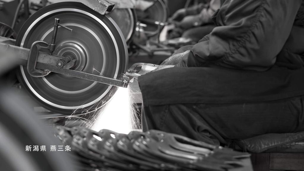 Coffee Kettle Gloss Copper [Niigata/Tsubame-Sanjo] [Beasty Coffee] A kettle with a spout width and tip shape that's perfect for drip brewing