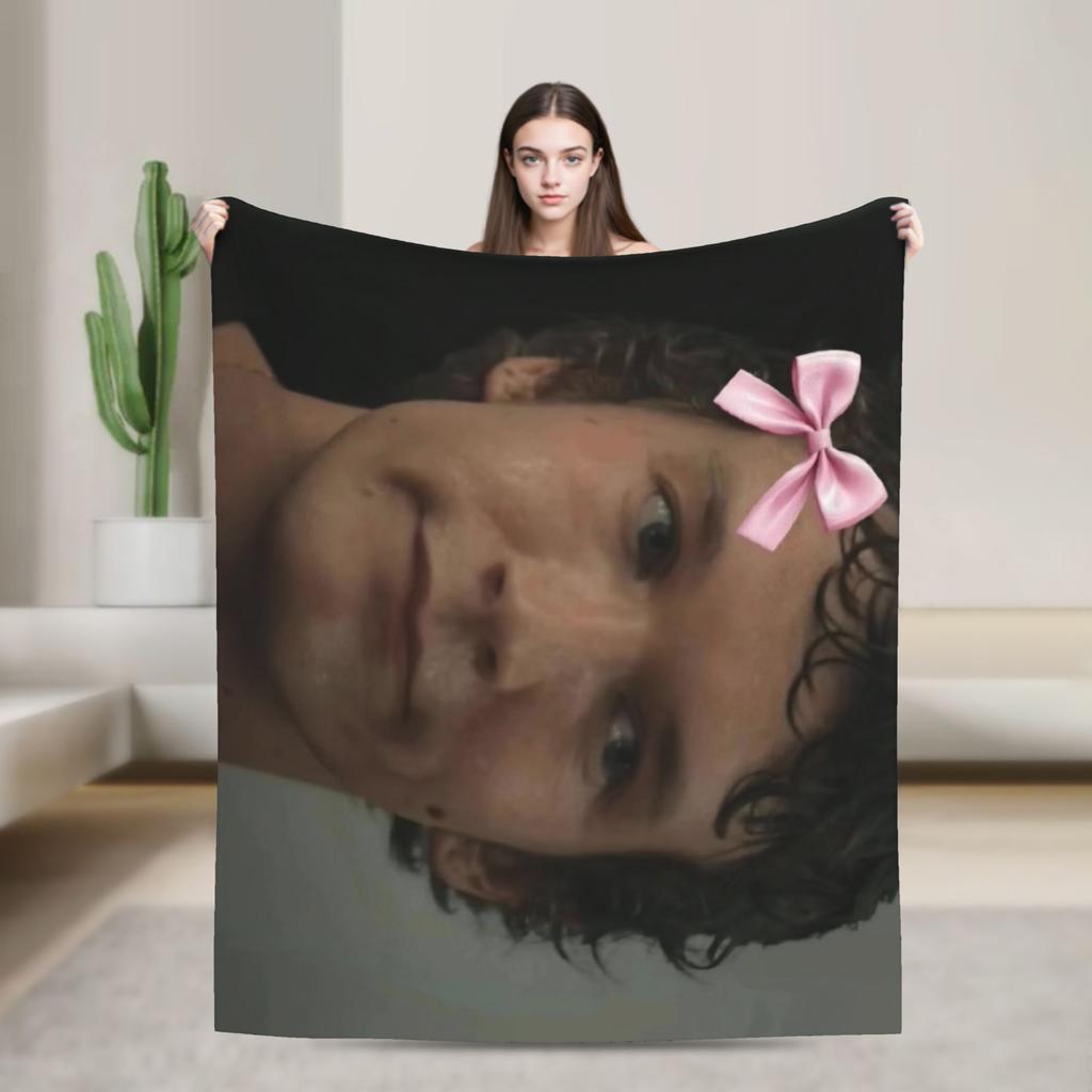 Heated Rivalry Ilya Rozanov Reaction Photo Blankets Cute Fuzzy Funny Warm Throw Blankets for Home Spring Autumn Car