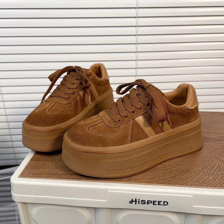 Ретро немецкие тренировочные кроссовки женские 2025 осень новые на толстой подошве универсальные спортивные кеды на платформе с цветовой блокировкой на шнуровке повседневные кроссовки