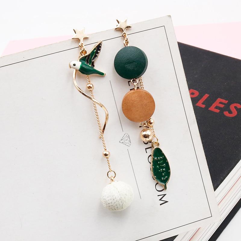 Женские асимметричные сережки