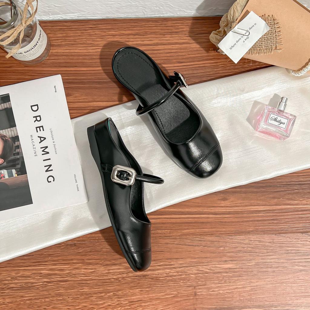 Grape Mother Autumn New Small Inner Height Increase Platform Muller Shoes Women 2025 French Temperament Single Shoes Women's Outer Wear