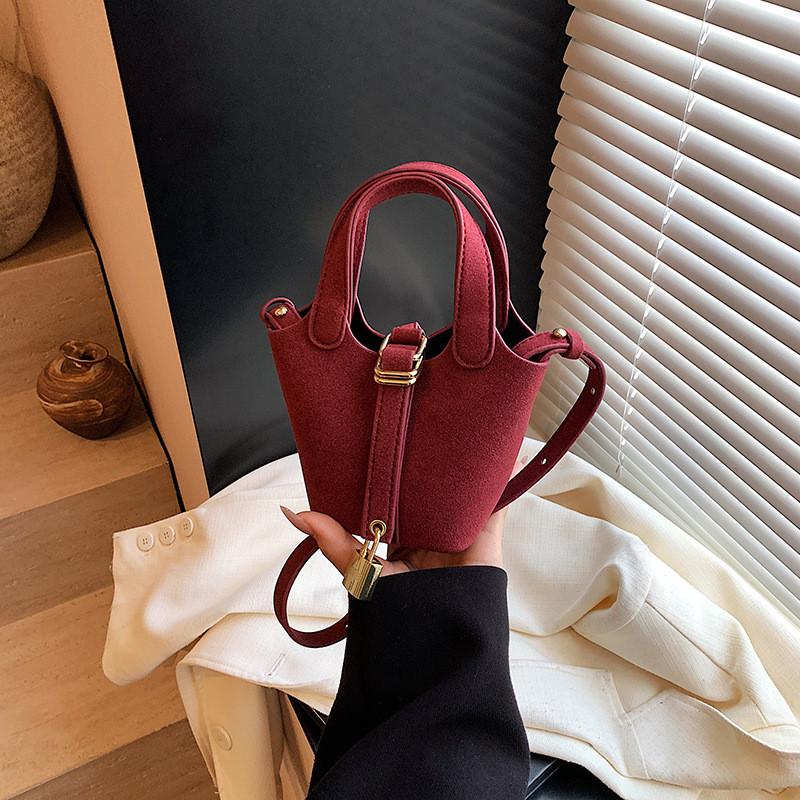 Fashionable Brown Pu Tote Bag For Girls With Stylish Basket Design And Durable Material