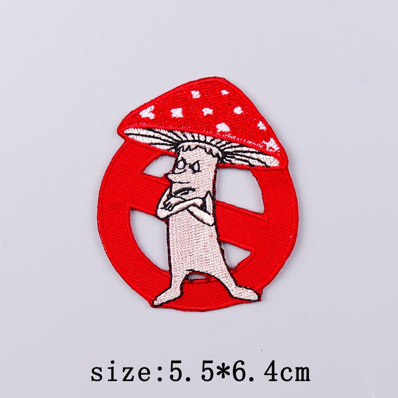 Mushroom Patch Iron On Patches For Clothing Thermoadhesive Patches On Clothes Natural Cartoon Embroidery Patch For Clothes Badge