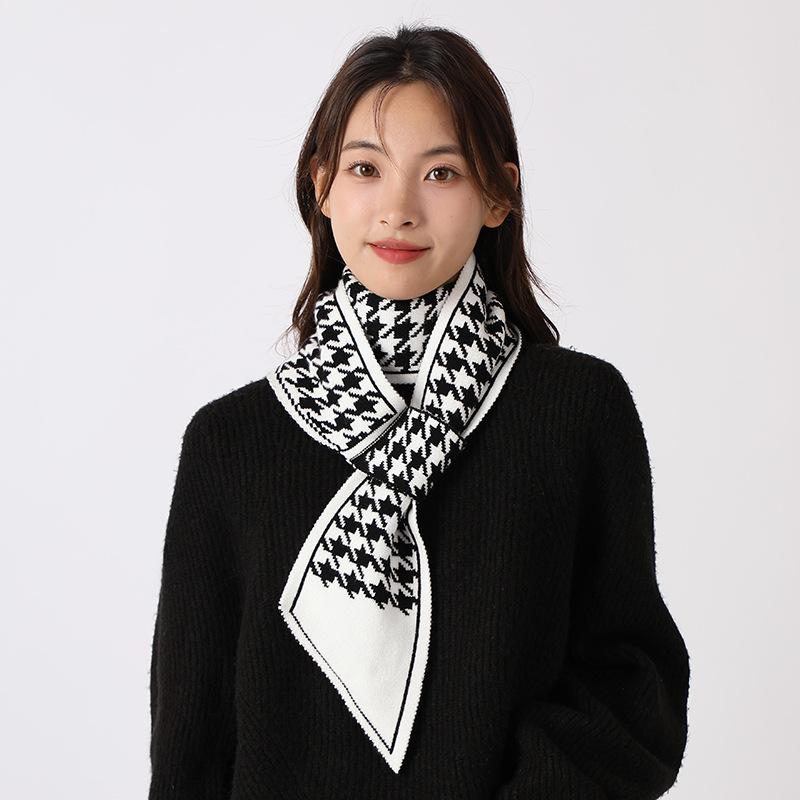 Neck Protection Small Scarf Women's Winter New Spring and Autumn Thousand Bird Grid Temperament Versatile Vertebral Neck Neck Cover Lazy Scarf