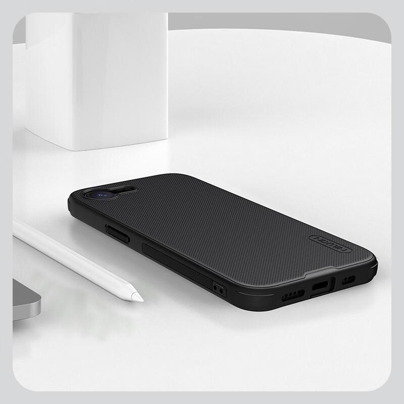 Чехол для iPhone 17e/16e, Полная защита, Матовый противоскользящий с подушкой безопасности, Ударопрочный, Защита от отпечатков пальцев, Тонкий, Простой, Жесткий с мягкими краями, Shield Pro Черный