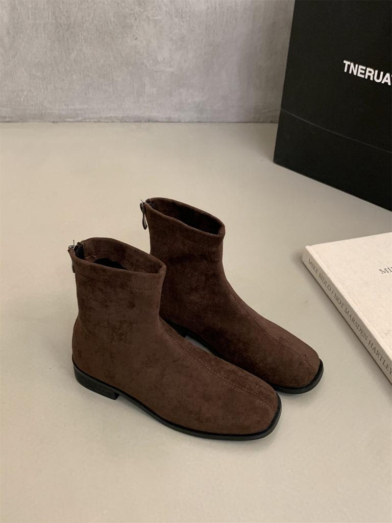 Французские замшевые квадратные тонкие сапоги на толстом каблуке женские сапоги 2024 новые короткие сапоги весна и осень одинарные сапоги тонкие и ботильоны