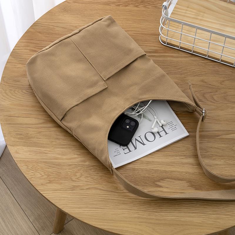 IELGY Large-capacity multi-pocket Japanese style simple messenger canvas bag women
