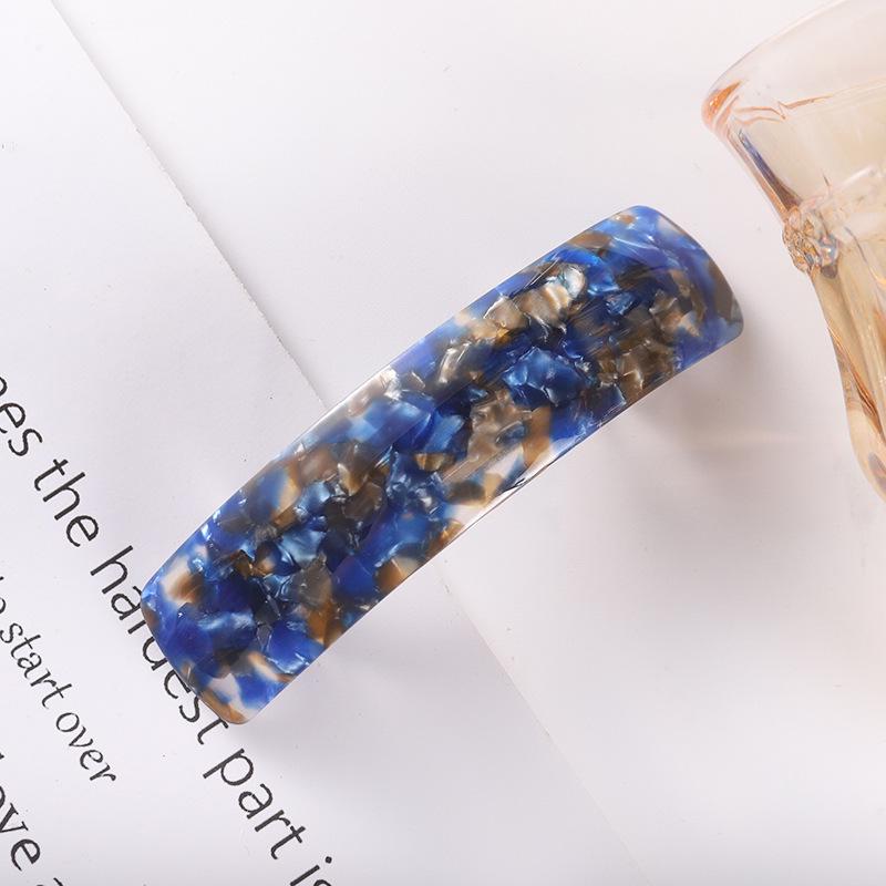 Korean Trendy Acetate Plaid Hair Clip - Colorful Curved Design for Bangs