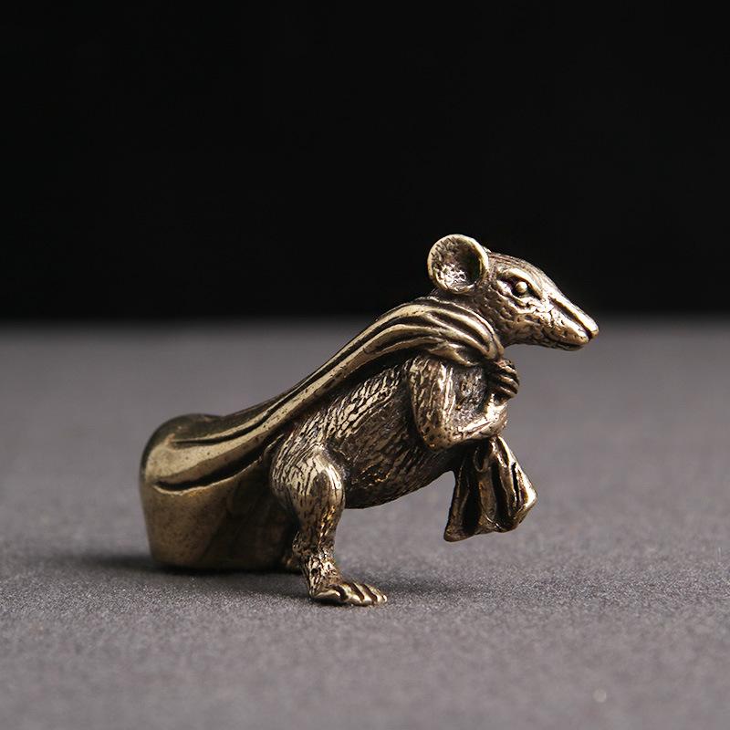 Чистая медь Lucky Mouse Фигурки настольные украшения Домашнее украшение Латунные миниатюры животных Офисный декор Поделки Чай Подарки для домашних животных