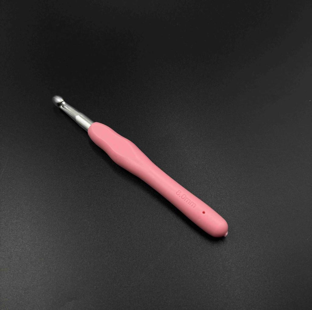 Hand-Knitted Rainbow Soft Handle Aluminum Crochet Hook Set with Yarn Needle