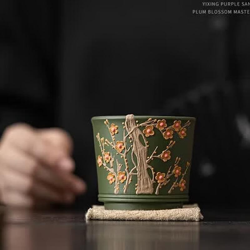 Чайная чашка из циншуйской глины с изображением сливовых цветов от Чэнь Жуйлина