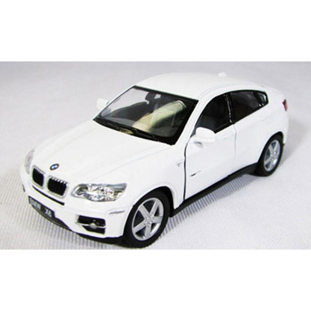 Kinsmart Игрушечная машинка BMW X6 литая с механизмом обратного хода