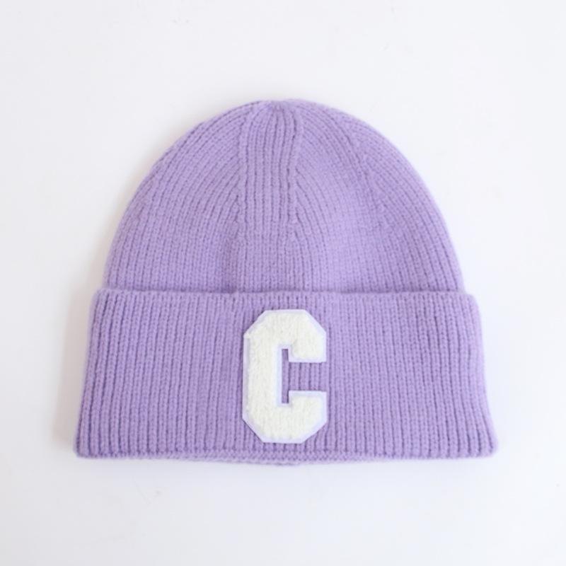 Autumn and winter new knitted hat children's leisure and warmth C letter wool hat student pullover hat tide