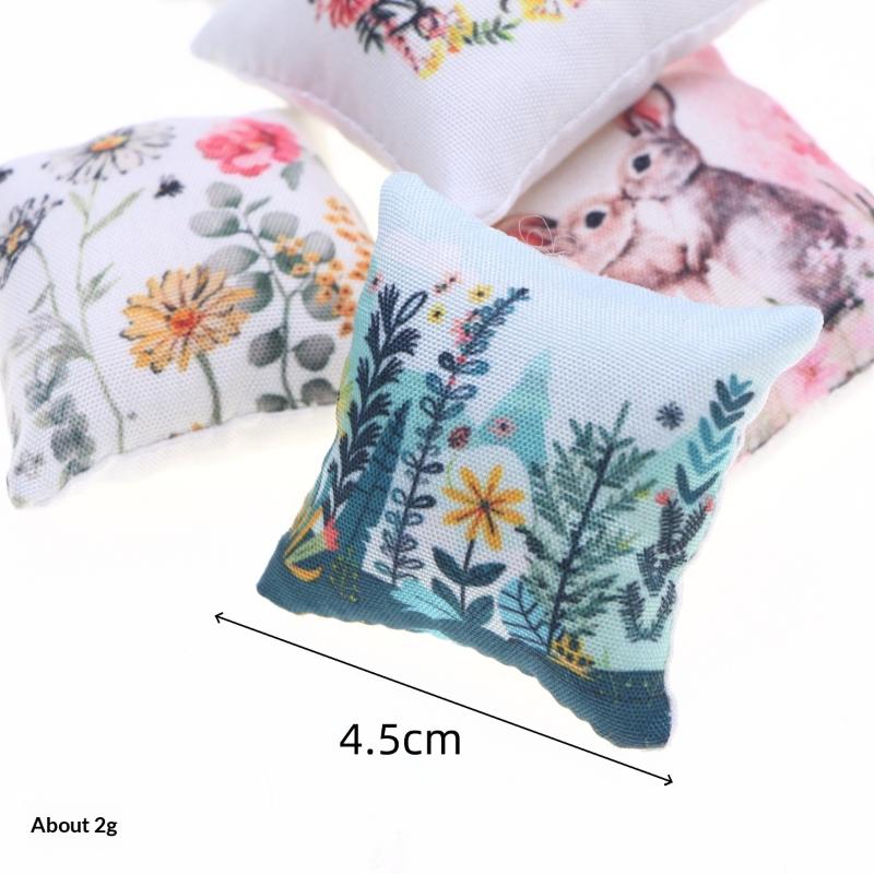 2Pcs Dollhouse Bedroom Sofa Scene Bjd Living Room Micro Model Decorative Craft Miniature Easter Pillow For Home Festival Gift