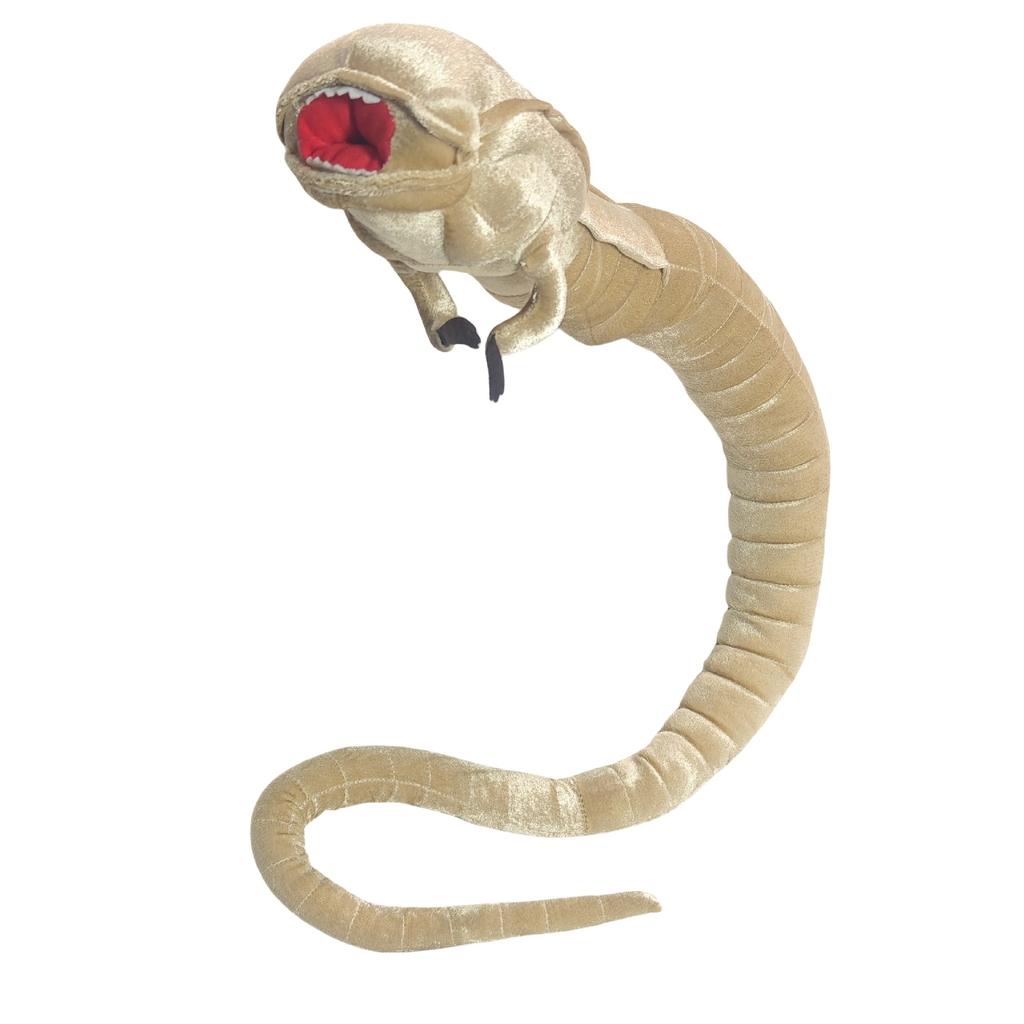 Плюшевая кукла в виде смертоносного корабля необычной формы