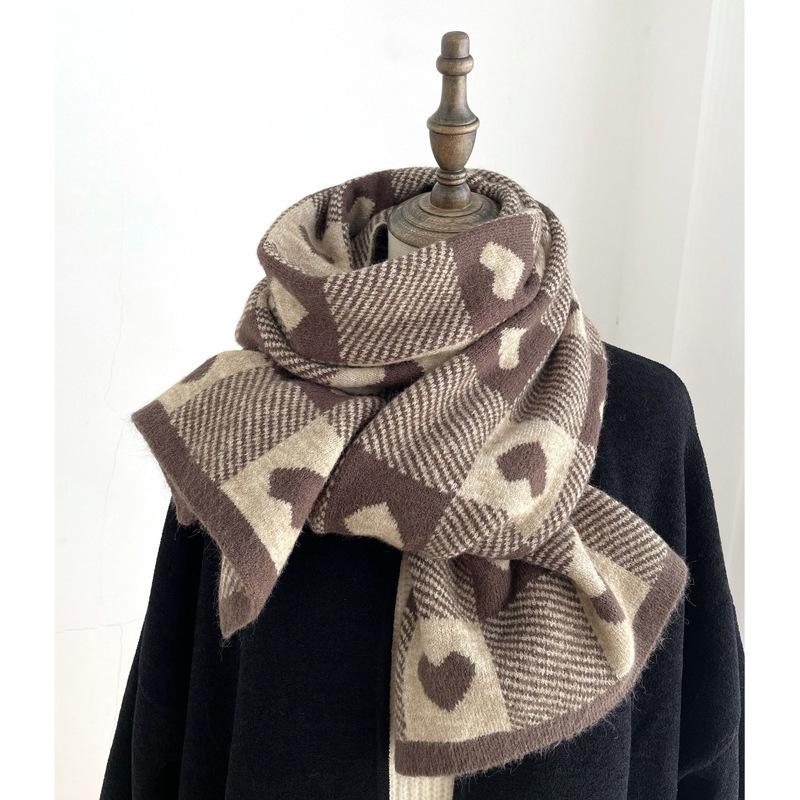 Love Scarf Scarf Heart Knitted Black White Plaid Scarf Thickened Warm Winter Womens Scarves Christmas New Year Gifts