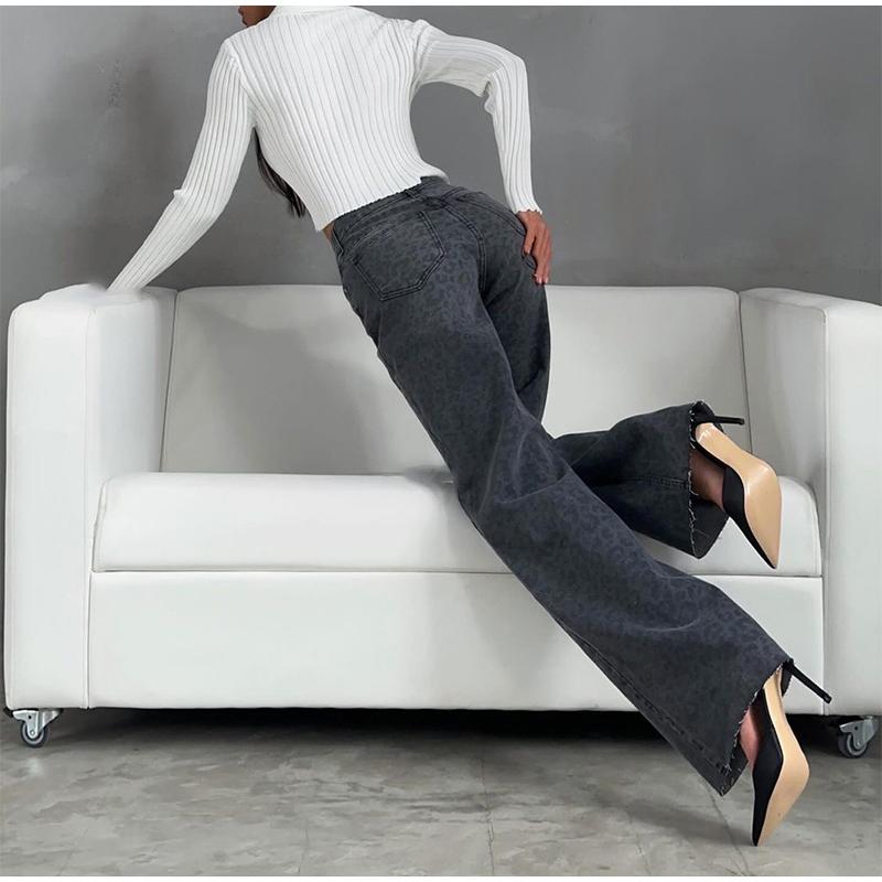Elegant Grey Leopard Printed Jeans High Waist Straight Leg Vintage High Street Black Jeans Pants Women Formal Korean Retro