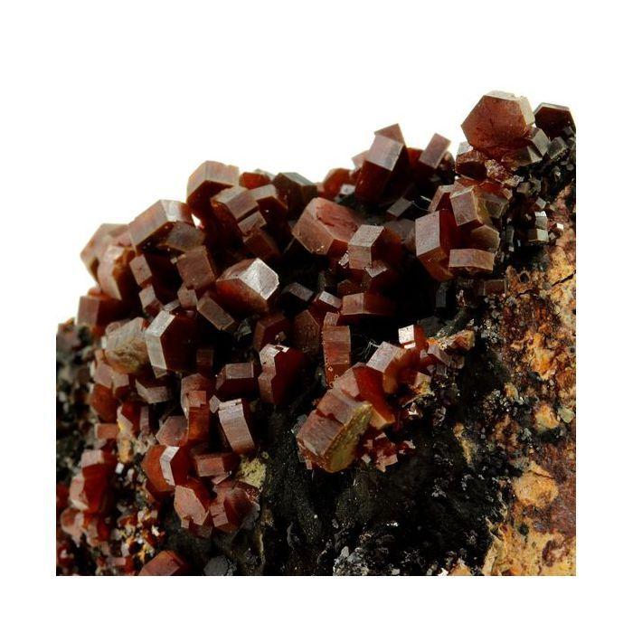 Vanadinite 1495.2 carats