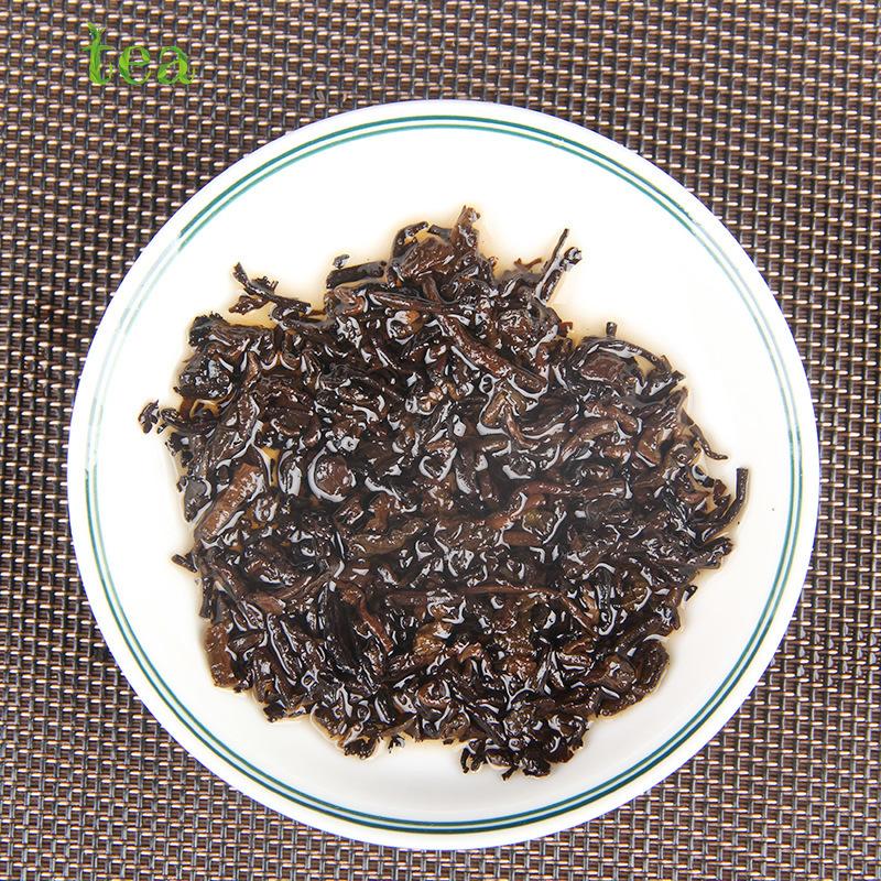 Yunnan Longyuan Menghai Chenxiang Pu'er Зрелый чайный торт Ранняя весна Древнее дерево Торт Yunnan Qizi 380 г/торт