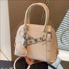 Handbag Women's New Fashion Bag One Shoulder Messenger Bag