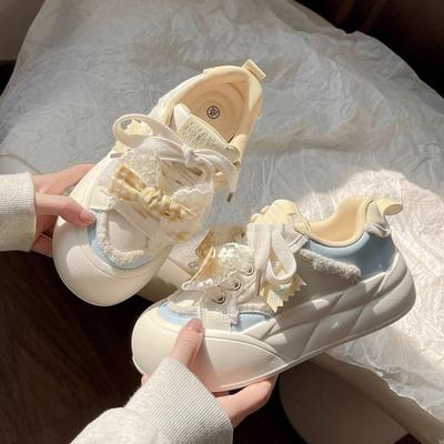 Женская обувь – Кроссовки