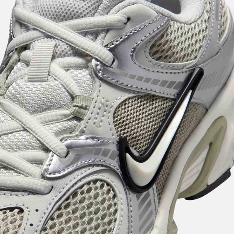 Nike Женская дышащая повседневная обувь V5 RNR