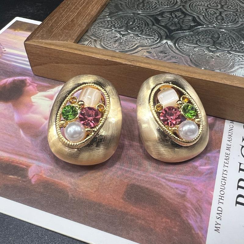 Изысканные французские филигранные серьги-пусеты с золотым покрытием - Нишевый дизайн S295