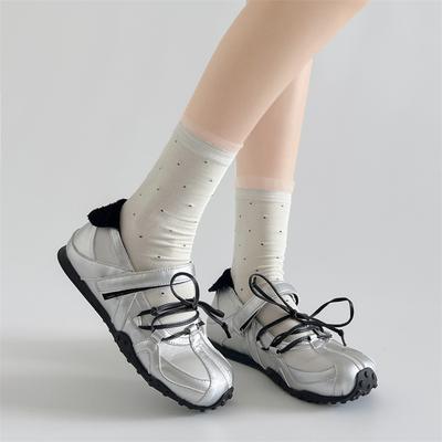 Женская обувь – Кроссовки