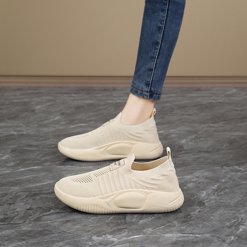 Женские спортивные слипоны 2026 года большого размера, корейские, из Flyknit, дышащие, повседневные, в стиле сетчатых носков