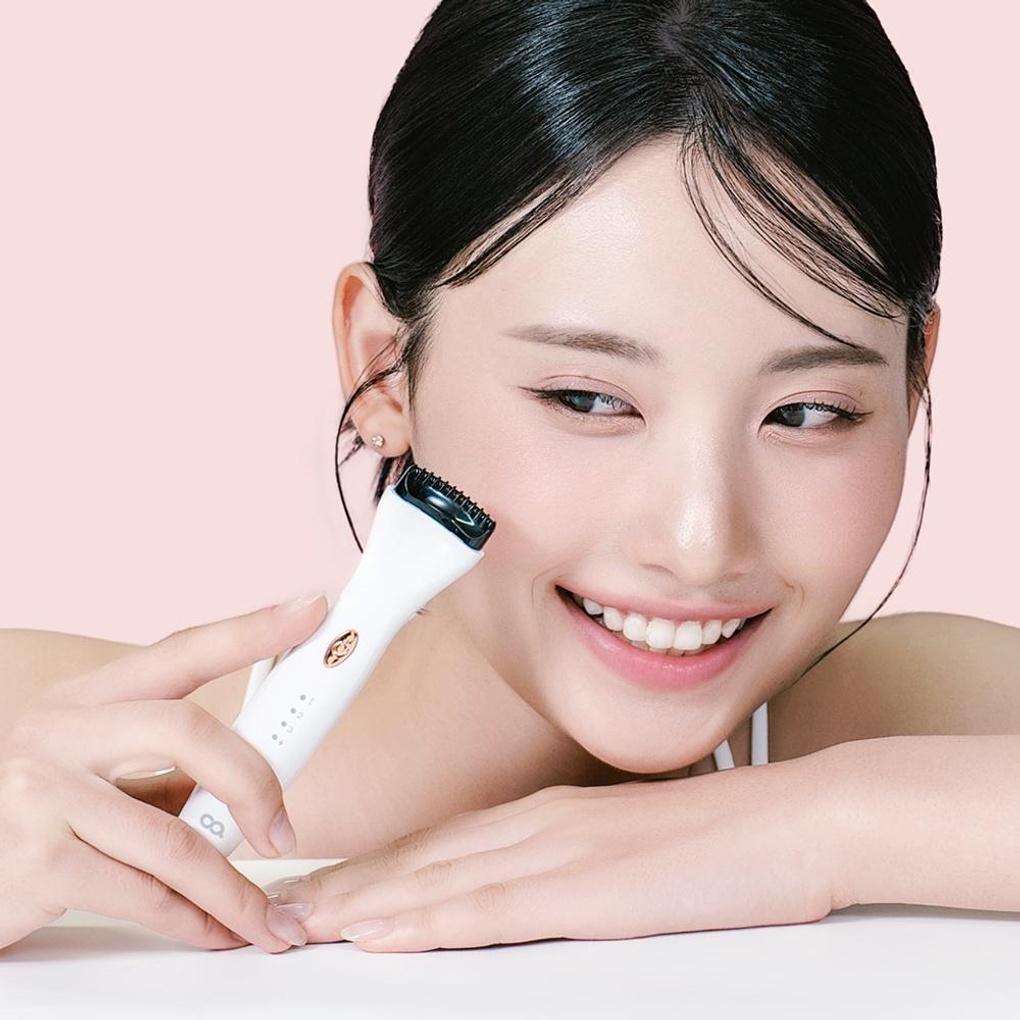 Oh, I'm a curling eyelash curler, heating eyelash curler, eyebrow mascara, perm curler