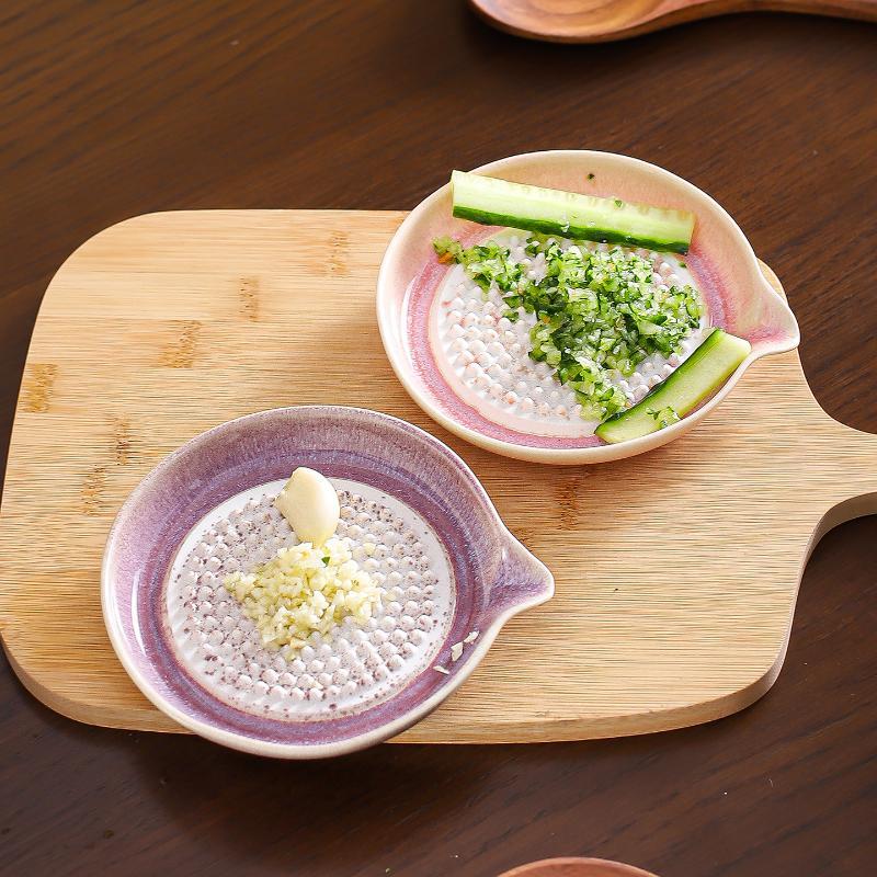 Japanese Style Ceramic Garlic Grater Plate Smooth Edge Porcelain Grater with Spout for Outdoor Camping Home Paste Making