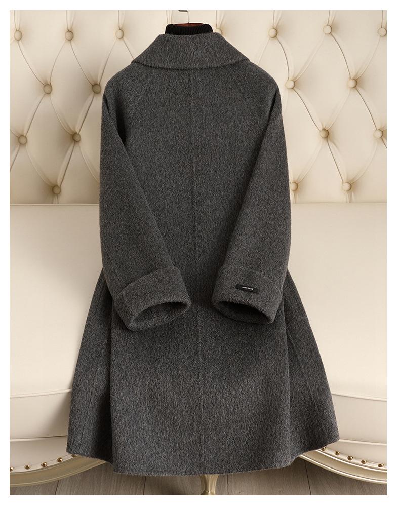 Women's Mid-Length Double-Faced Cashmere Coat, 2024 Autumn/Winter, New Korean Style, Loose Fit with High-End Horn Buttons.