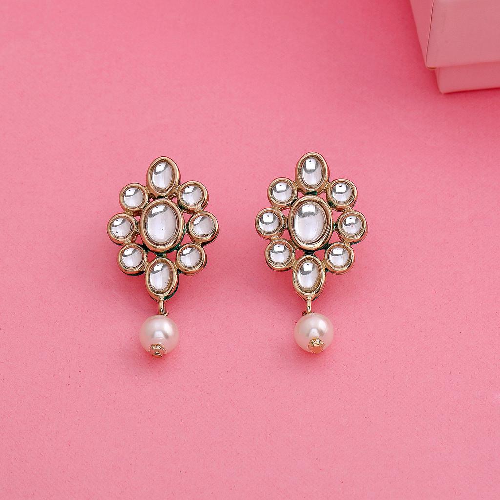 Модные нарядные серьги-гвоздики с позолоченным жемчугом для вечеринок