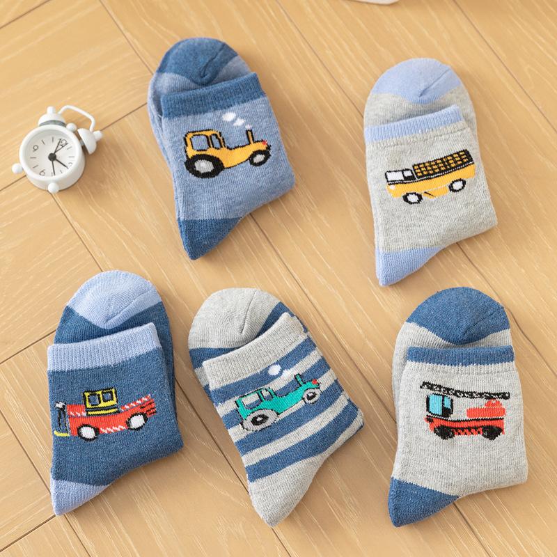 Утолщенные носки с изображением машинок из мультфильмов, махровые детские носки, модные теплые детские носки среднего размера для малышей