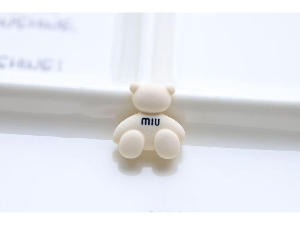 Набор аксессуаров для чехлов для телефонов и украшений из мультяшной матовой смолы M Bean