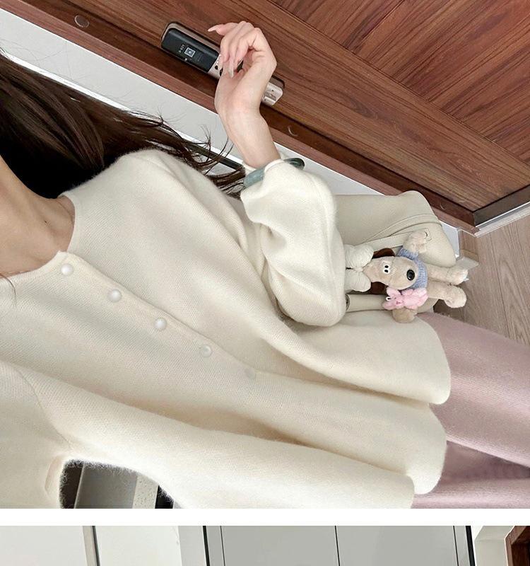 Осенне-зимний вязаный свитер и брюки широкого кроя для беременных