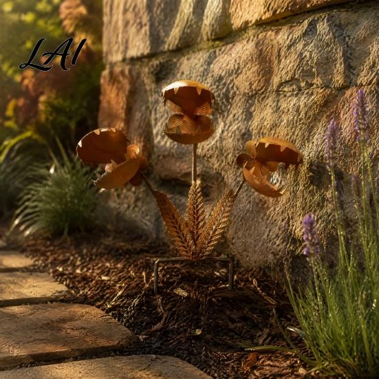Metal Piranha Garden Stake Venus Flytrap Stake Carnivorous Plant Yard Art Ornament Funny Creative Gardening Gift for Enthusiasts Outdoor Lawn Patio