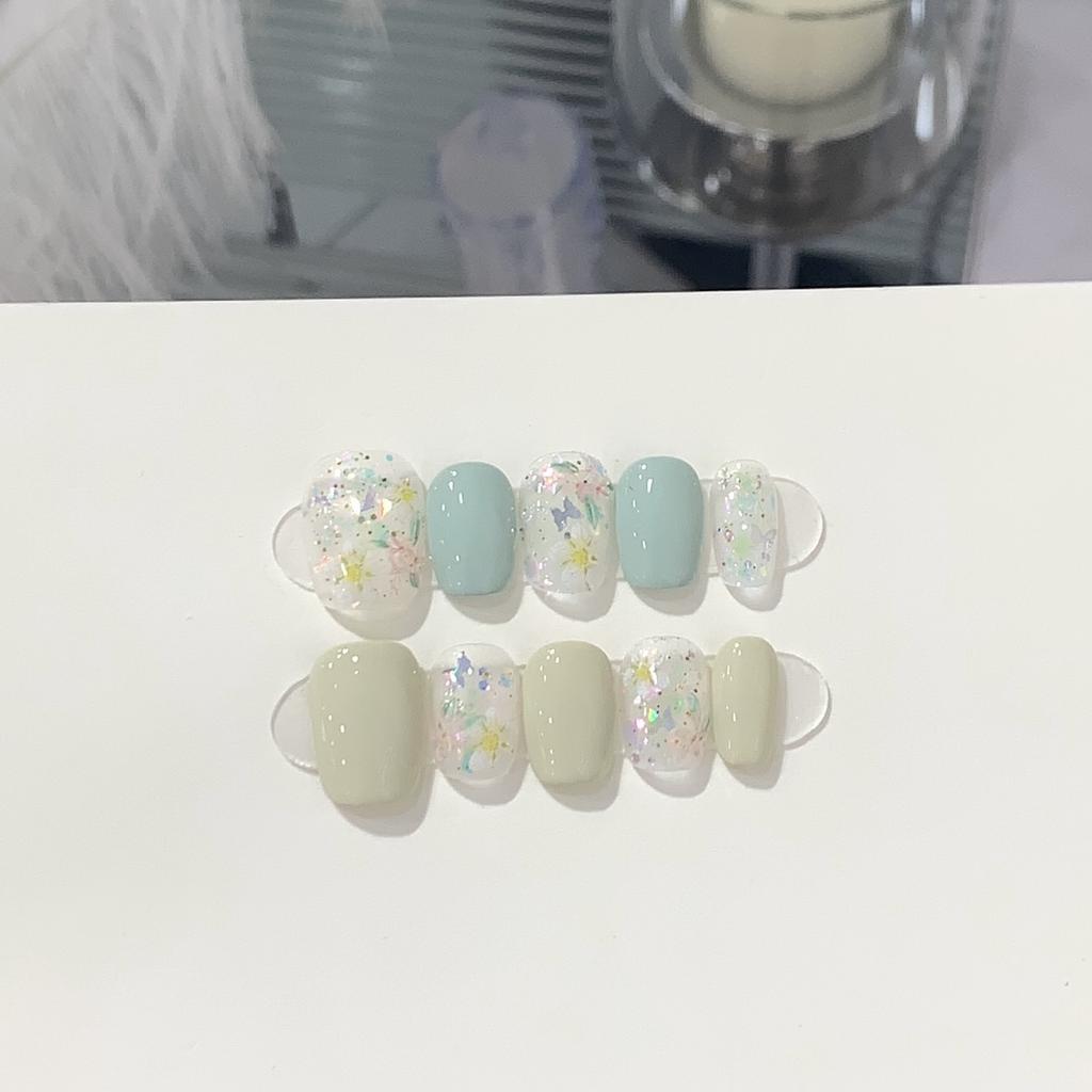 Spring and Summer Dopamine Mint Mambo Butterfly Ice Cream Small Short Nail