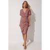 Женское розовое летнее платье с запахом и воротником-стойкой Mc00162