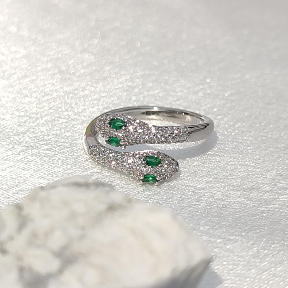 Медные винтажные кольца в форме змеи, кольцо в форме змеи с цирконом 2024 года, кольца с цирконом для женщин