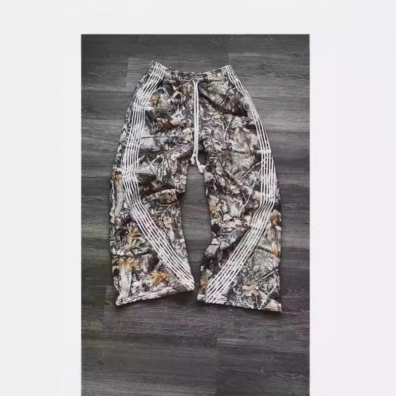 Mens Oversized Cargo Pants With Camo Stripe Print High Waist Loose Fit Streetwear