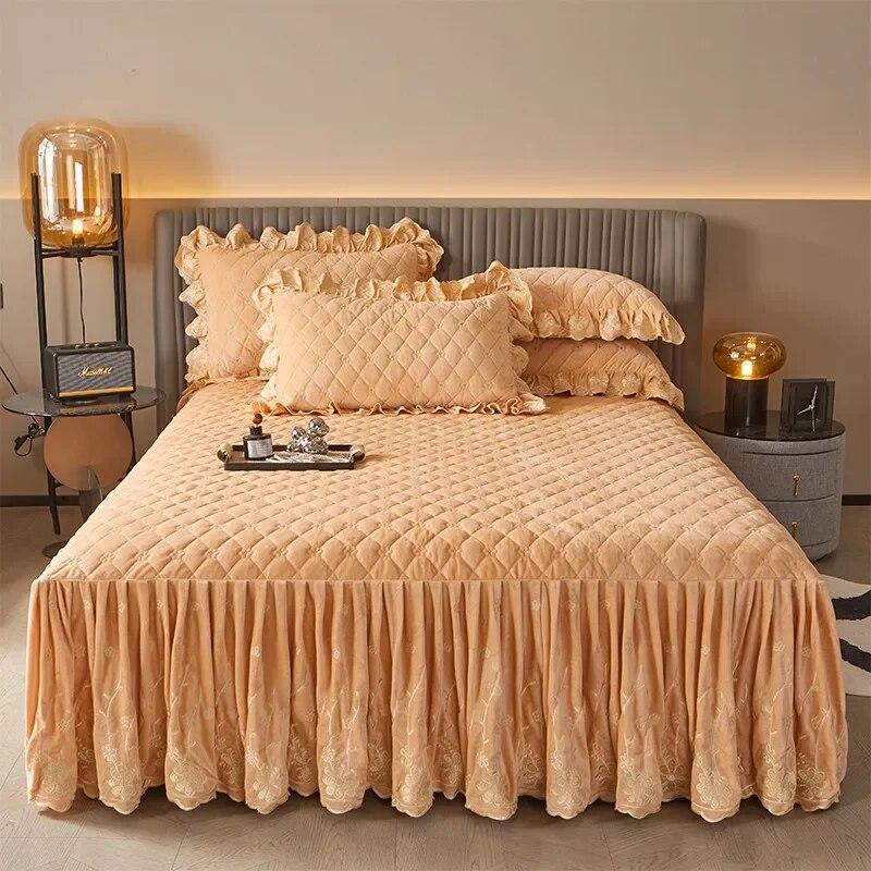 Стеганое покрывало с цветочной вышивкой, плотная бархатная юбка-кровать, роскошная мягкая юбка с 2 подушками, дропшиппинг Queen King