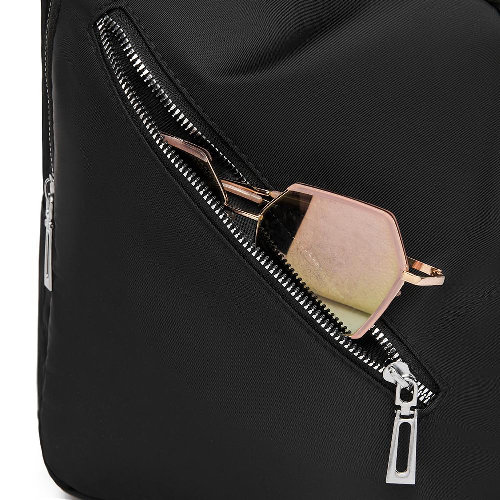 Рюкзак на молнии. Женский легкий рюкзак. Рюкзак для путешествий большой емкости.