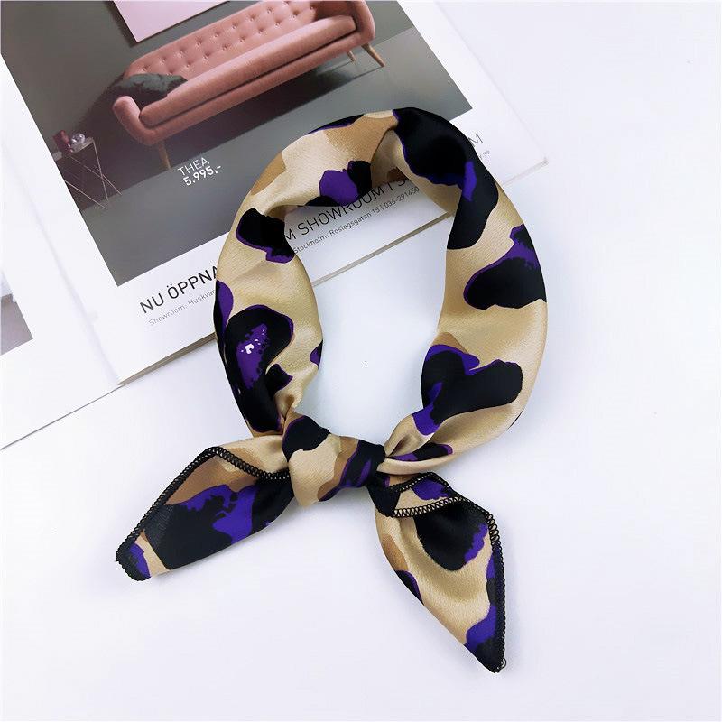 50 Spring/Summer New Small Scarf Small Square Scarf Women'S Professional Decoration Printed Professional Fashion Scarf