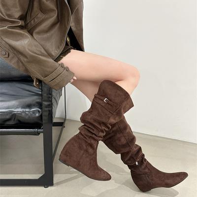 Остроносые высокие сапоги на каблуке 2025 осень и зима новая ретро замшевая тонкая выше колена два способа носки рыцарские сапоги женские