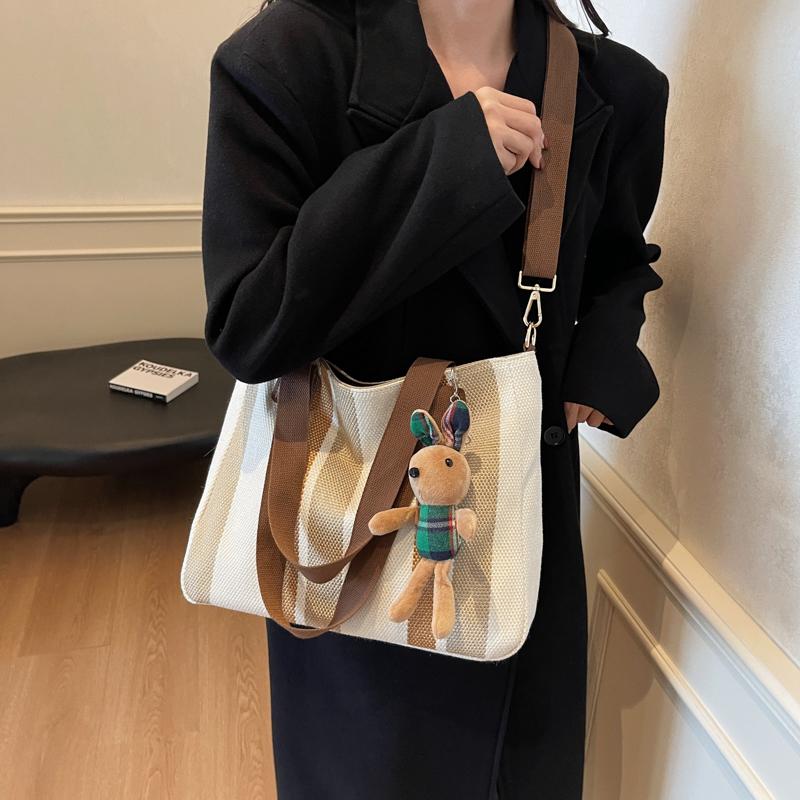Striped Canvas Fabric Shoulder Tote Bags For Women Contrast Color Large Capacity Crossbody Messenger Shopping Bag With Pendant