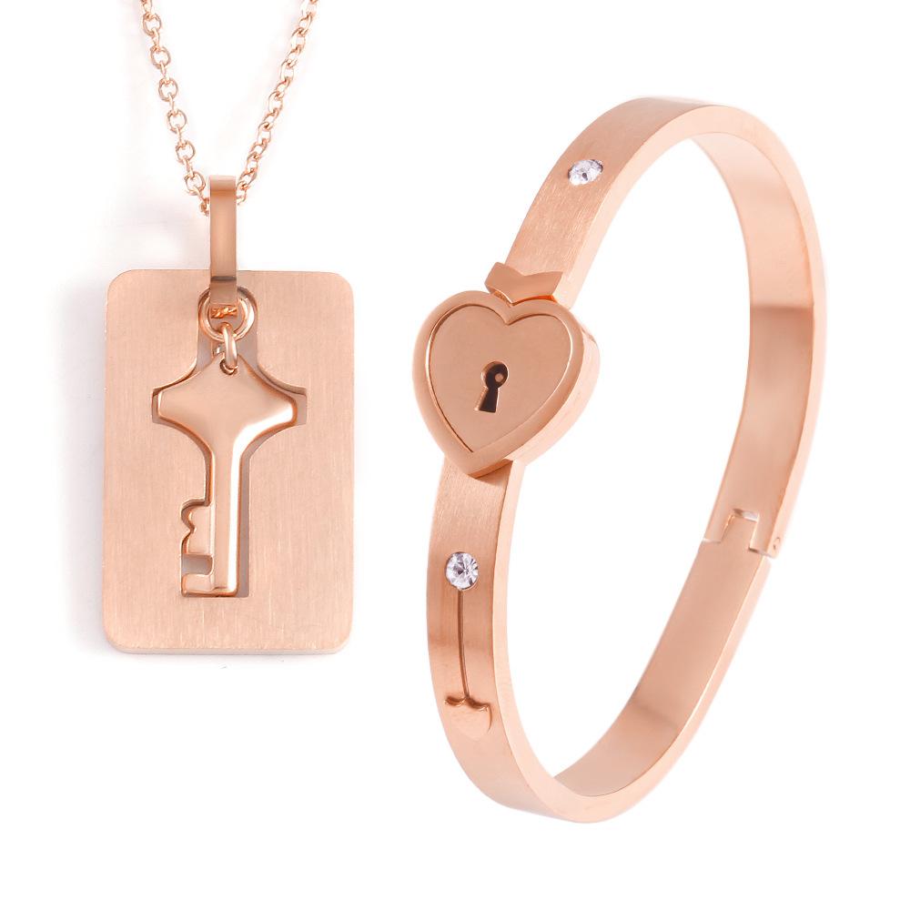 Couple Stainless Steel Bracelet Love Heart Lock Bracelets Bangles Key Pendant Necklace for Women Men Lover Jewelry Set Gift