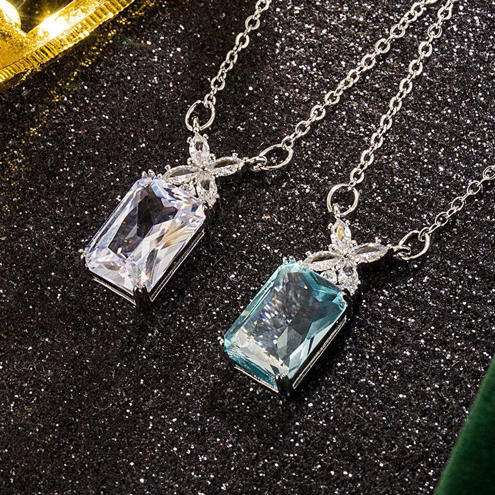 Niche Design Zircon Pendant Necklace Korean Style Elegance, Fashion, Simplicity Women's