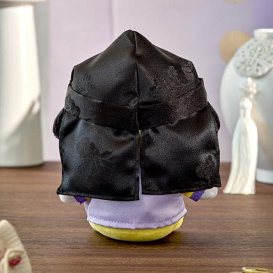 BT21 Сидящая кукла Premium K Edition